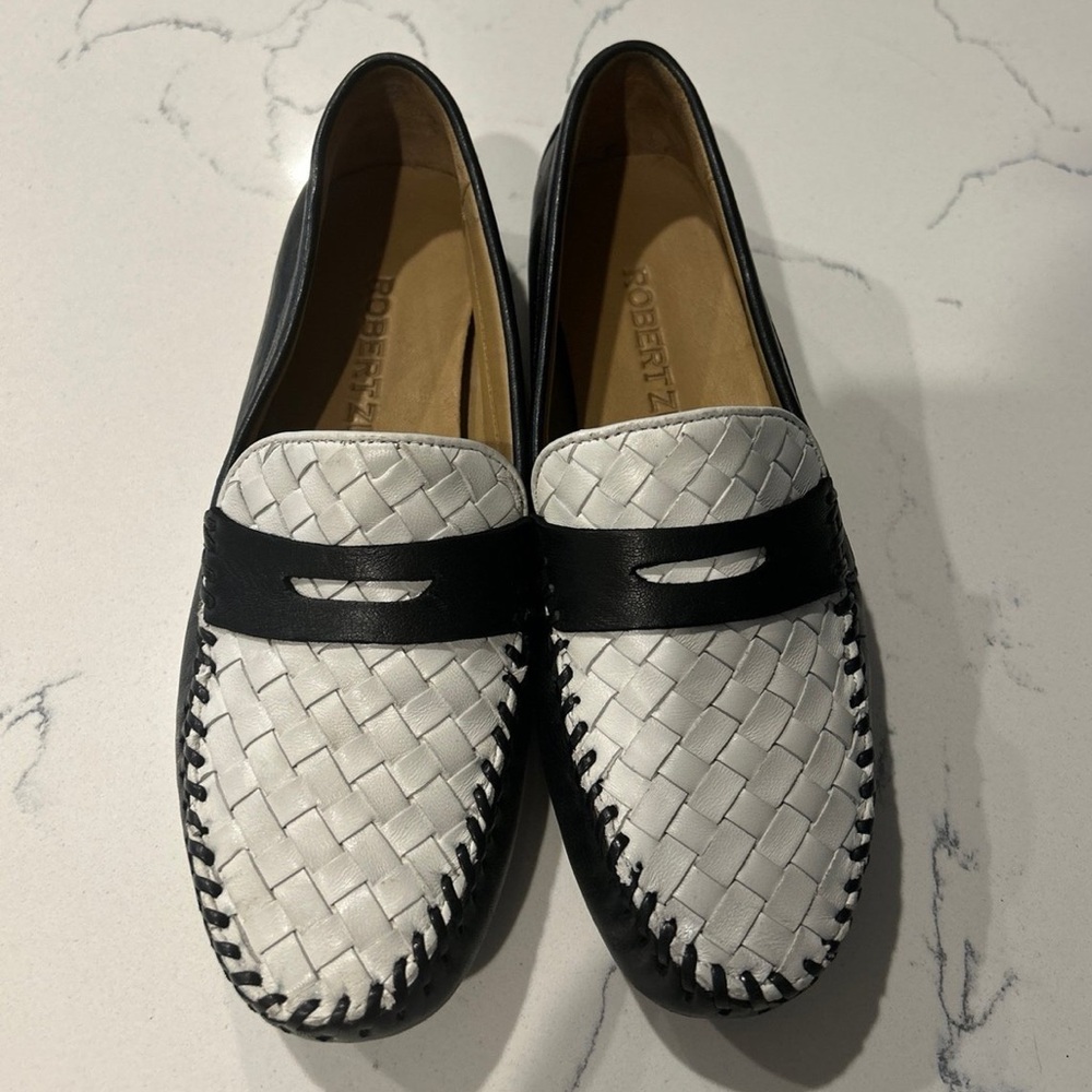 ROBERT ZUR WOMEN'S PETRA VINTAGE Black & White True Glove Loafers - Sz 8
